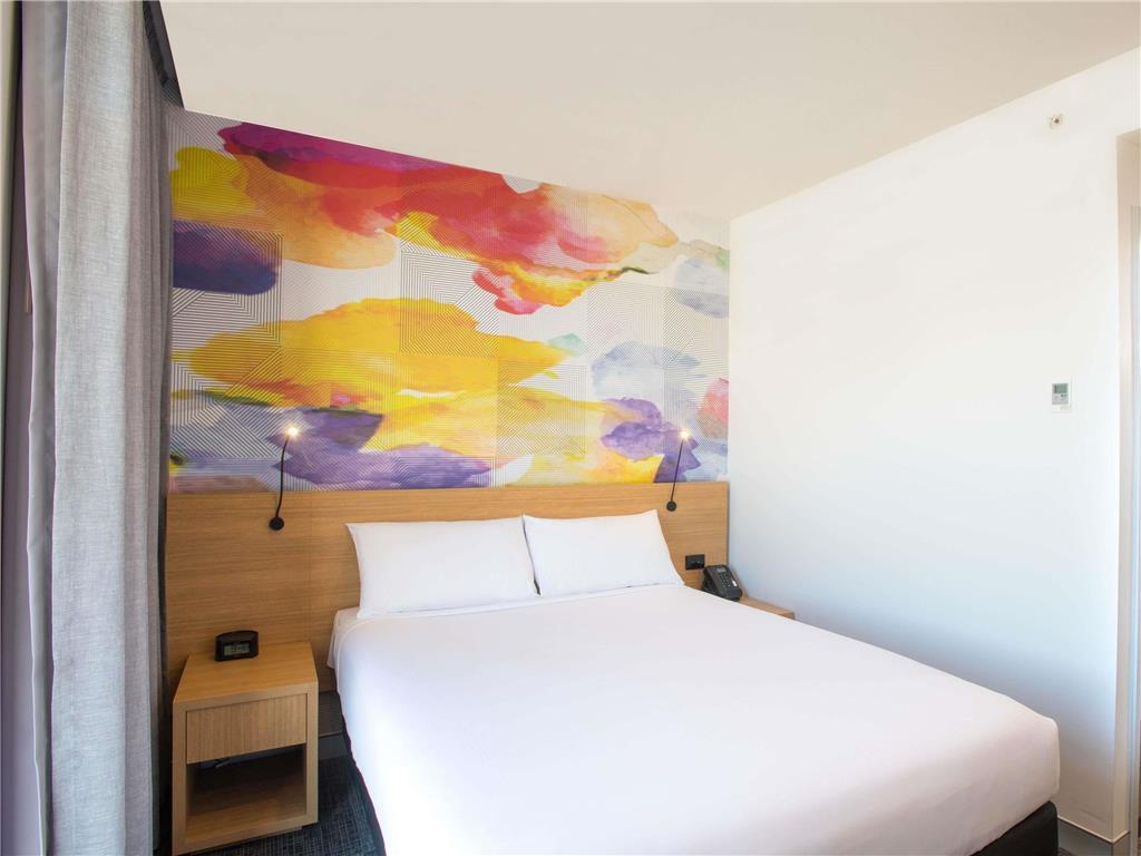 Ibis Styles 4*